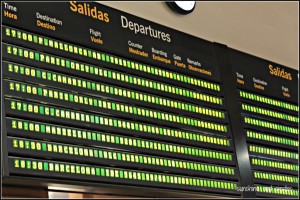 spanish airport departure board